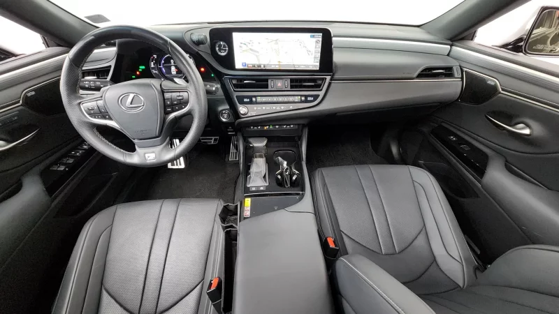 Lexus ES300h