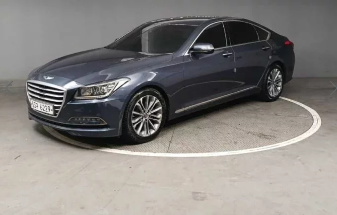 Hyundai Genesis