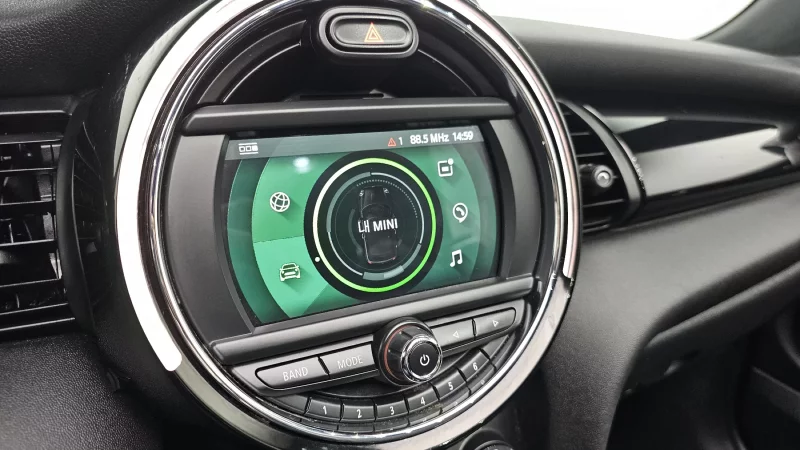 MINI Cooper Convertible