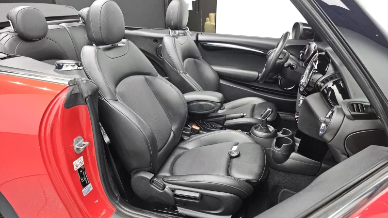 MINI Cooper Convertible