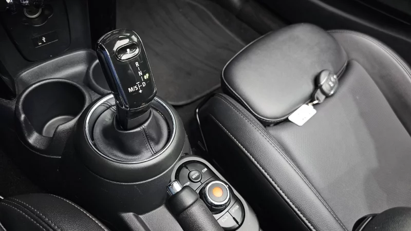 MINI Cooper Convertible