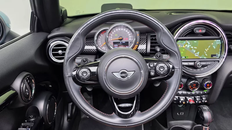 MINI Cooper Convertible