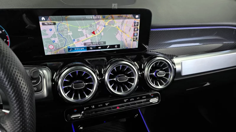 Mercedes-Benz GLB-Class