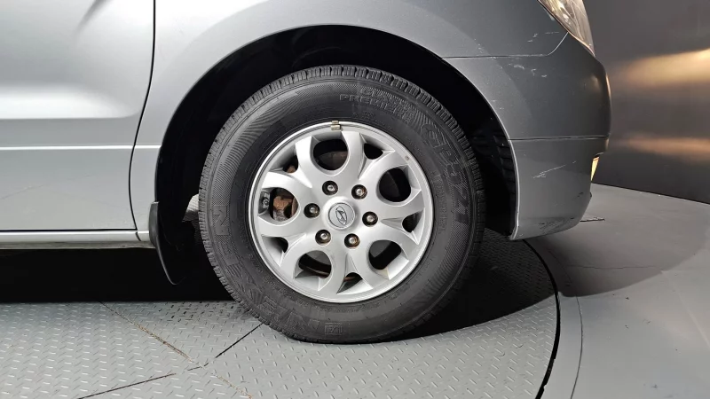 Hyundai Grand Starex