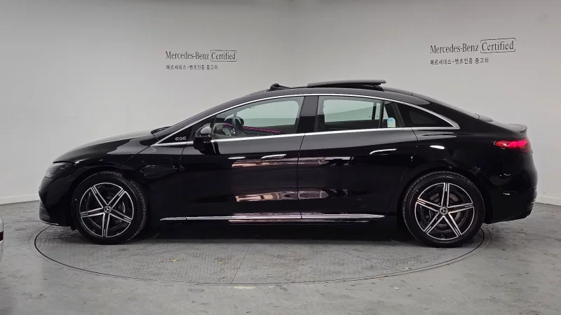 Mercedes-Benz EQE