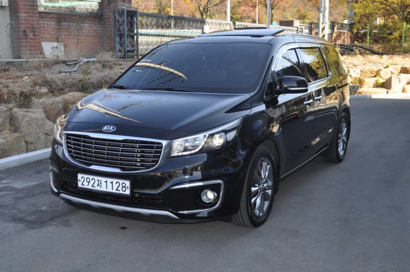 Kia Carnival