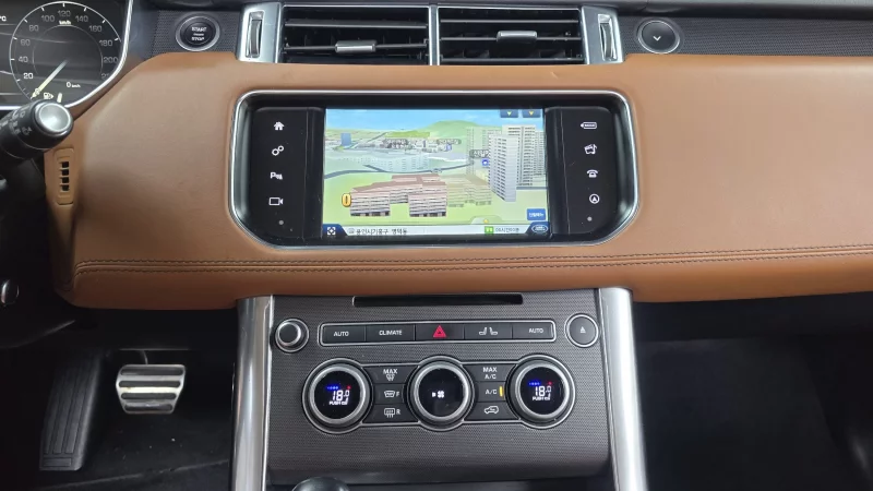 Land Rover RANGE ROVER SPORT