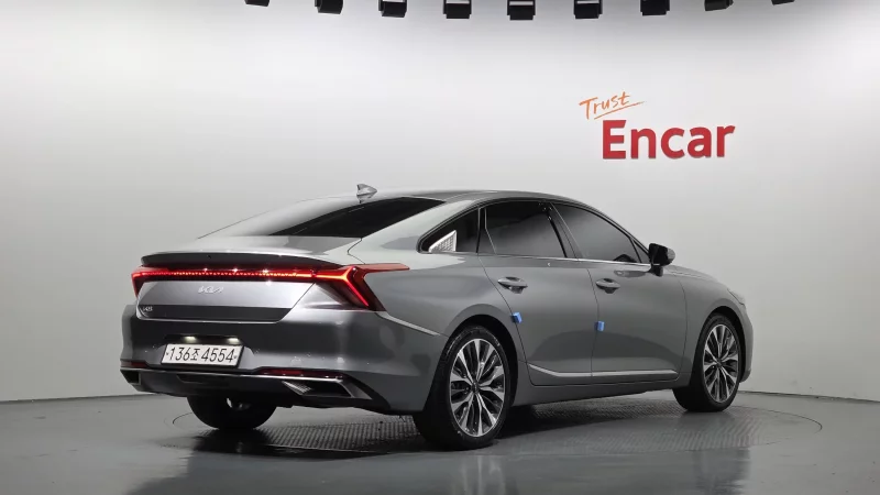 Kia K8