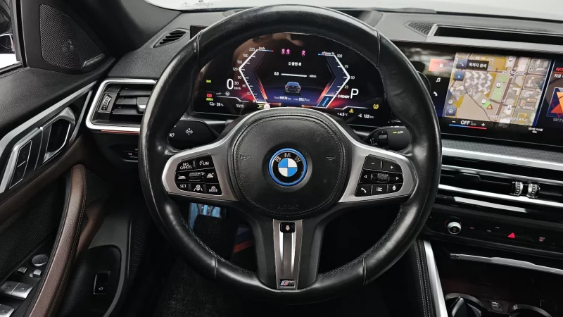 BMW i4