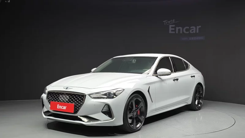 Genesis G70