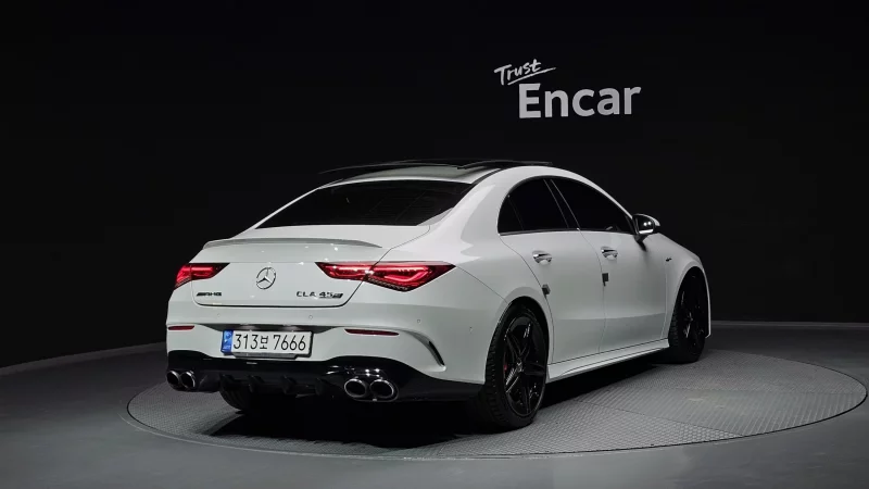 Mercedes-Benz CLA-Class