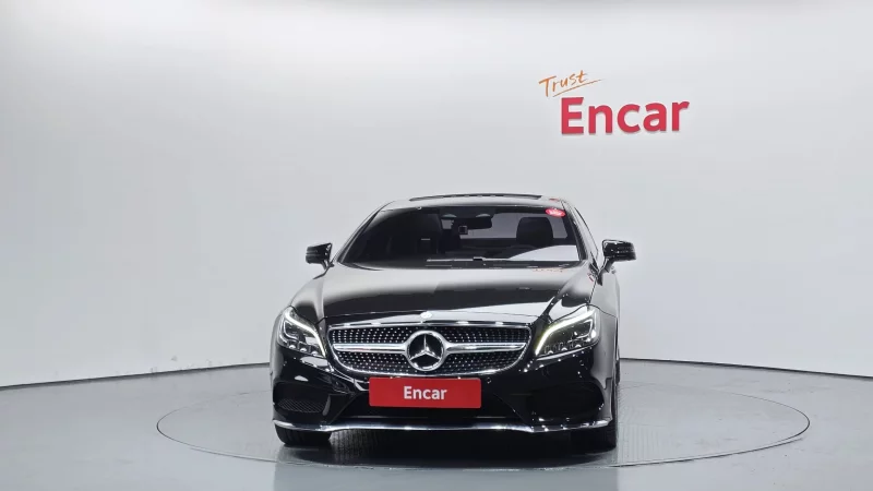 Mercedes-Benz CLS-Class