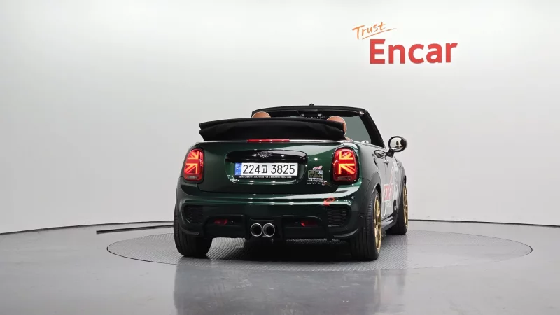 MINI Cooper Convertible