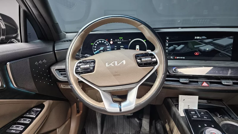 Kia K8