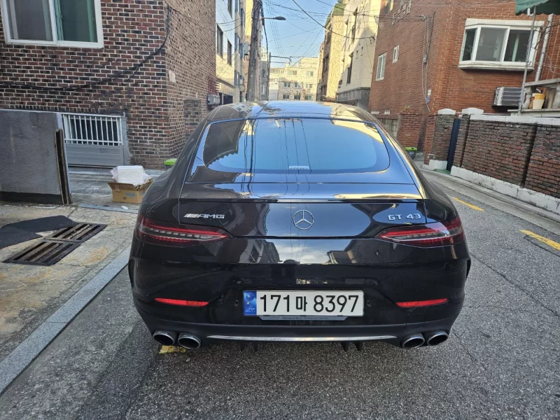 Mercedes-Benz AMG GT