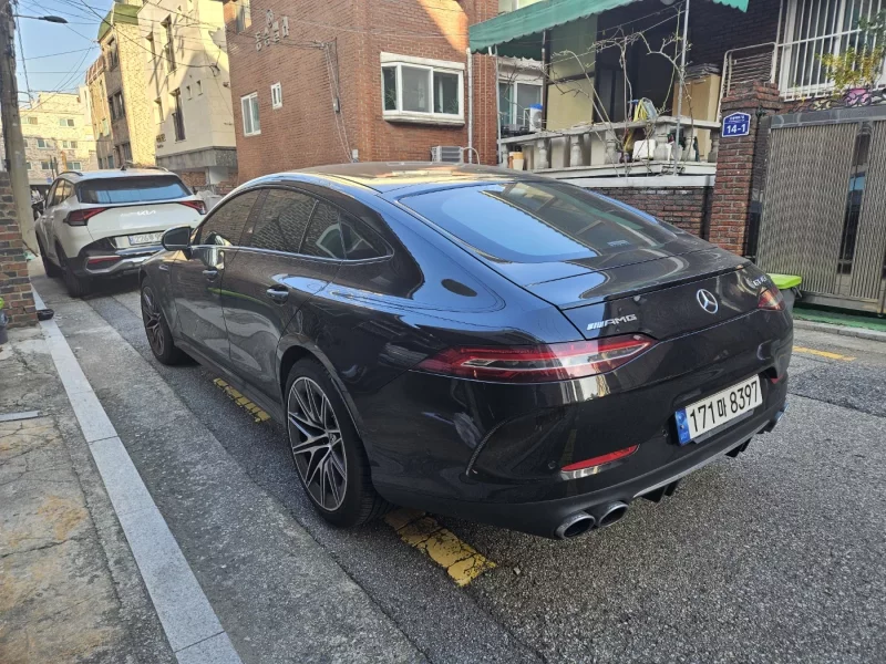 Mercedes-Benz AMG GT