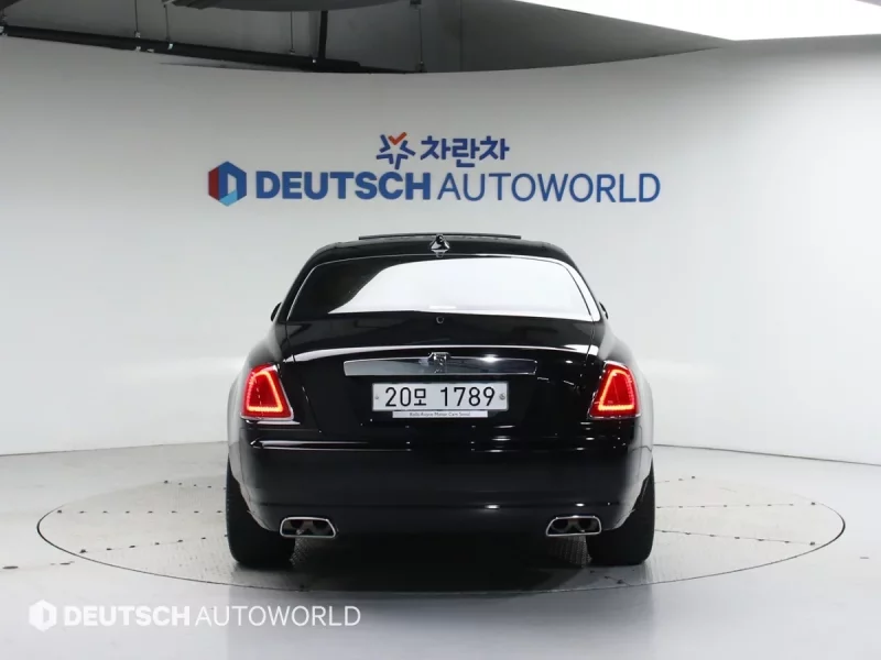 Rolls-Royce GHOST