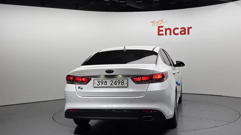 Kia K5