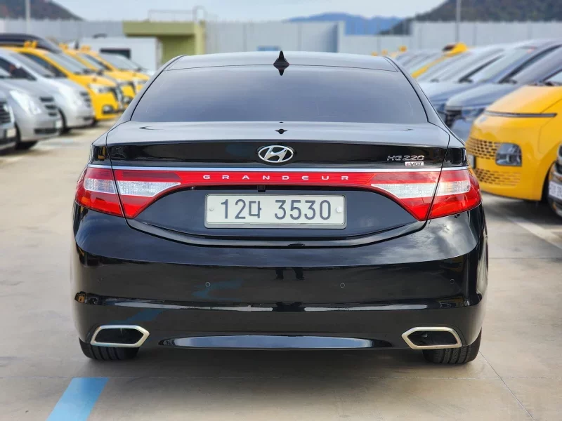 Hyundai Grandeur