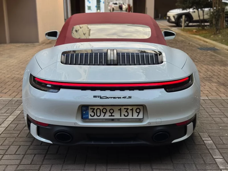 Porsche 911