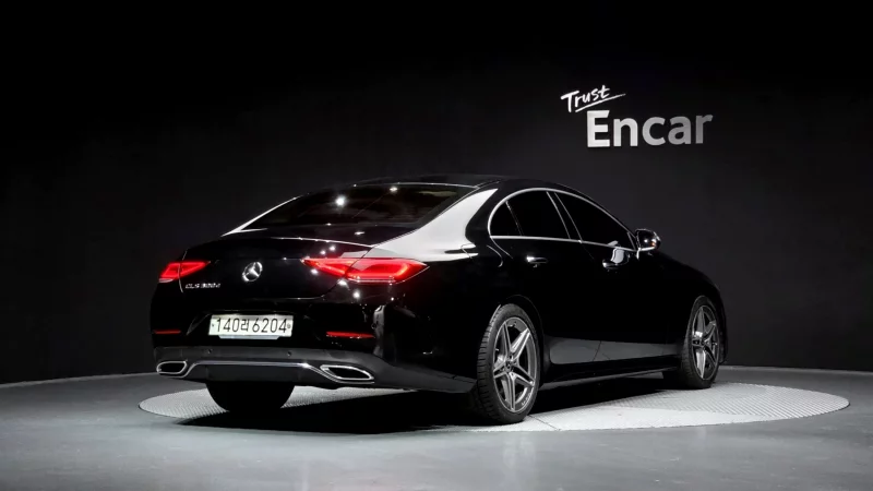 Mercedes-Benz CLS-Class