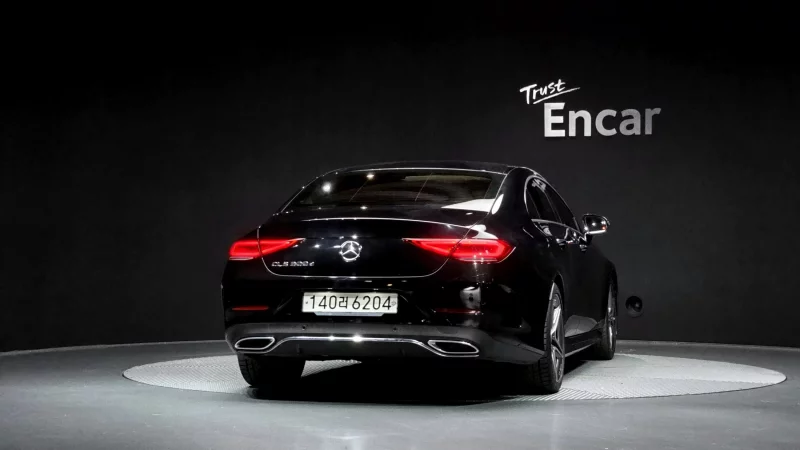 Mercedes-Benz CLS-Class