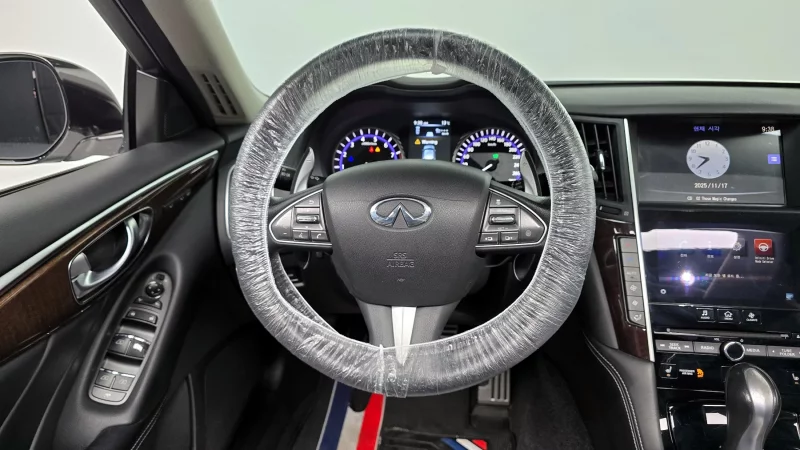 Infiniti Q50