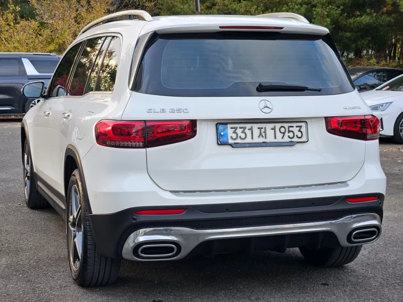 Mercedes-Benz GLB-Class