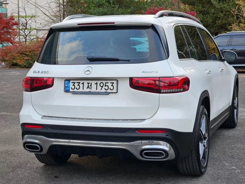 Mercedes-Benz GLB-Class