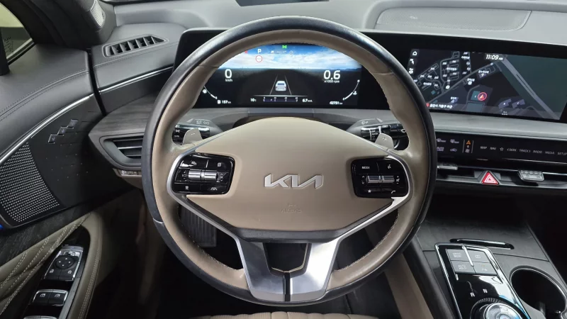 Kia K8