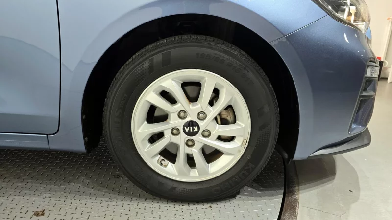 Kia K3