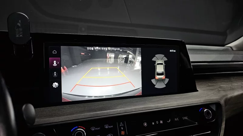 Kia K8