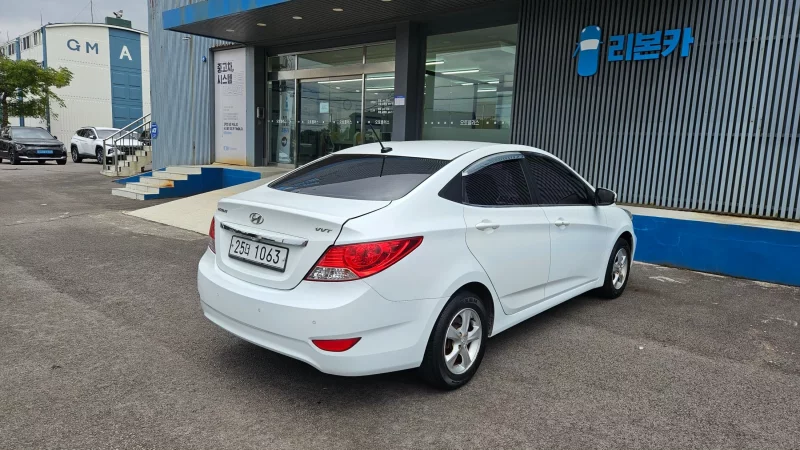 Hyundai Accent