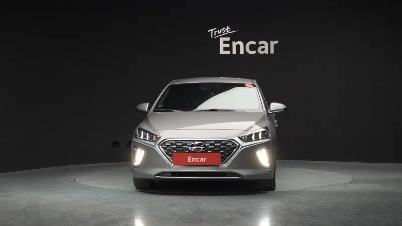 Hyundai Ioniq