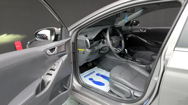 Hyundai Ioniq