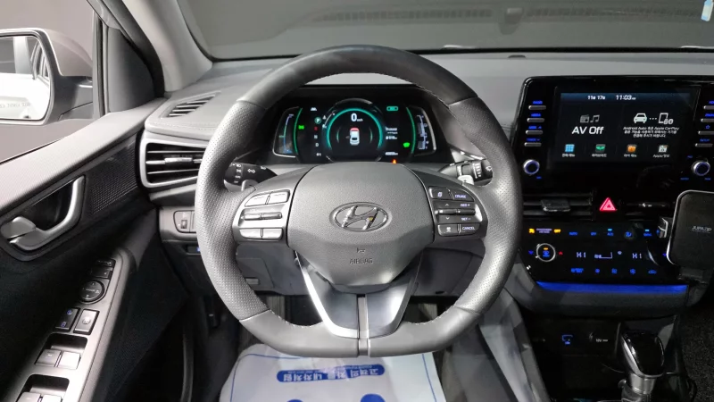 Hyundai Ioniq