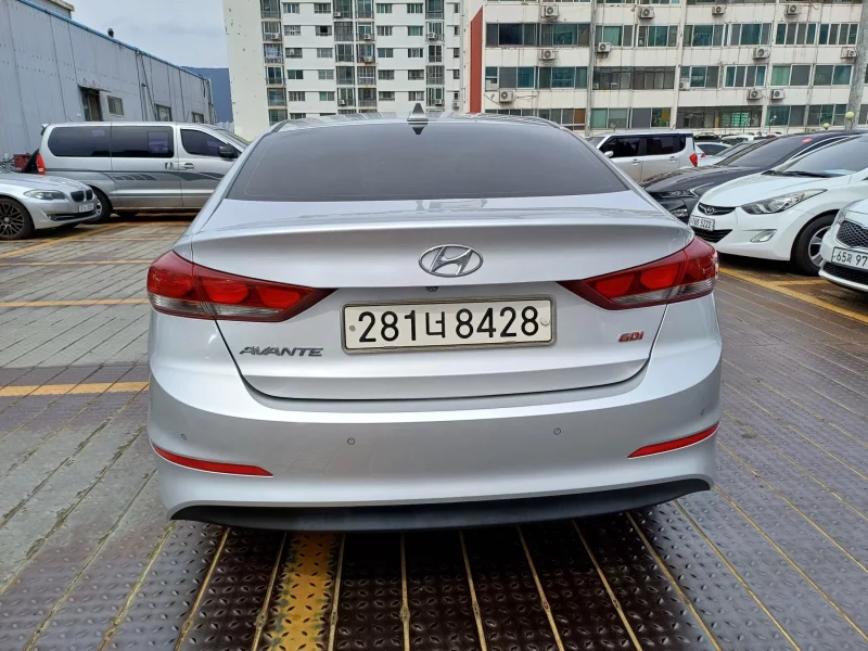 Hyundai AVANTE