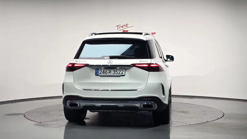 Mercedes-Benz GLE-Class