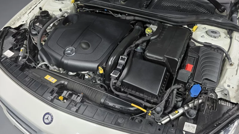 Mercedes-Benz GLA-Class