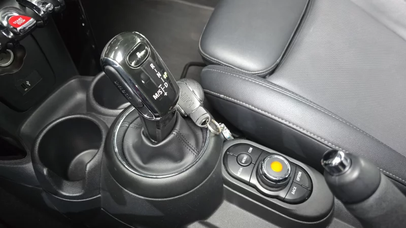 MINI Cooper Convertible