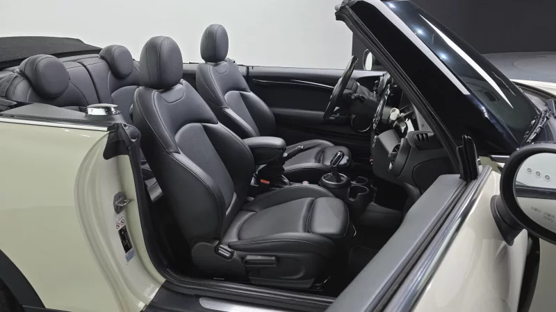 MINI Cooper Convertible