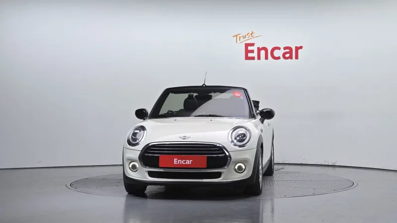 MINI Cooper Convertible