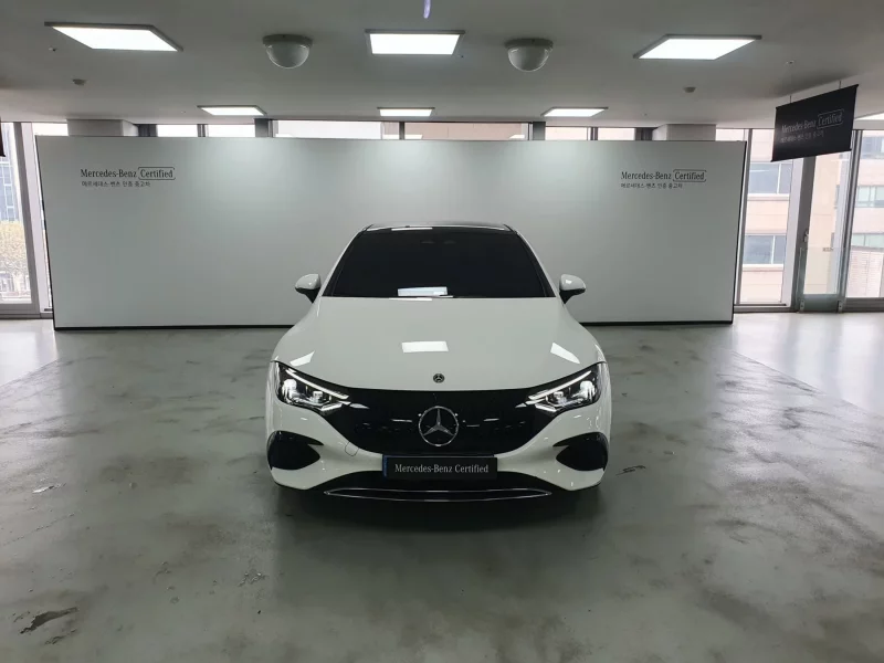 Mercedes-Benz EQE