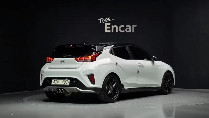 Hyundai Veloster