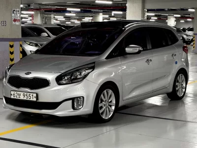 Kia Carens