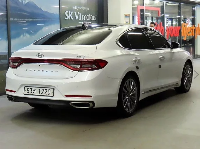 Hyundai Grandeur