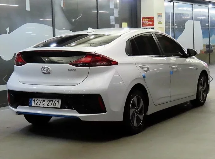 Hyundai Ioniq