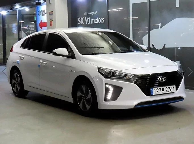 Hyundai Ioniq