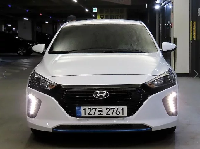 Hyundai Ioniq