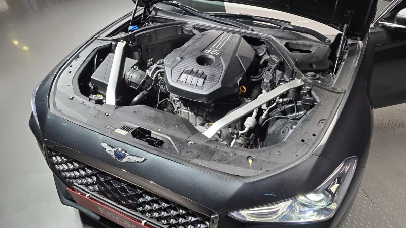 Genesis G70